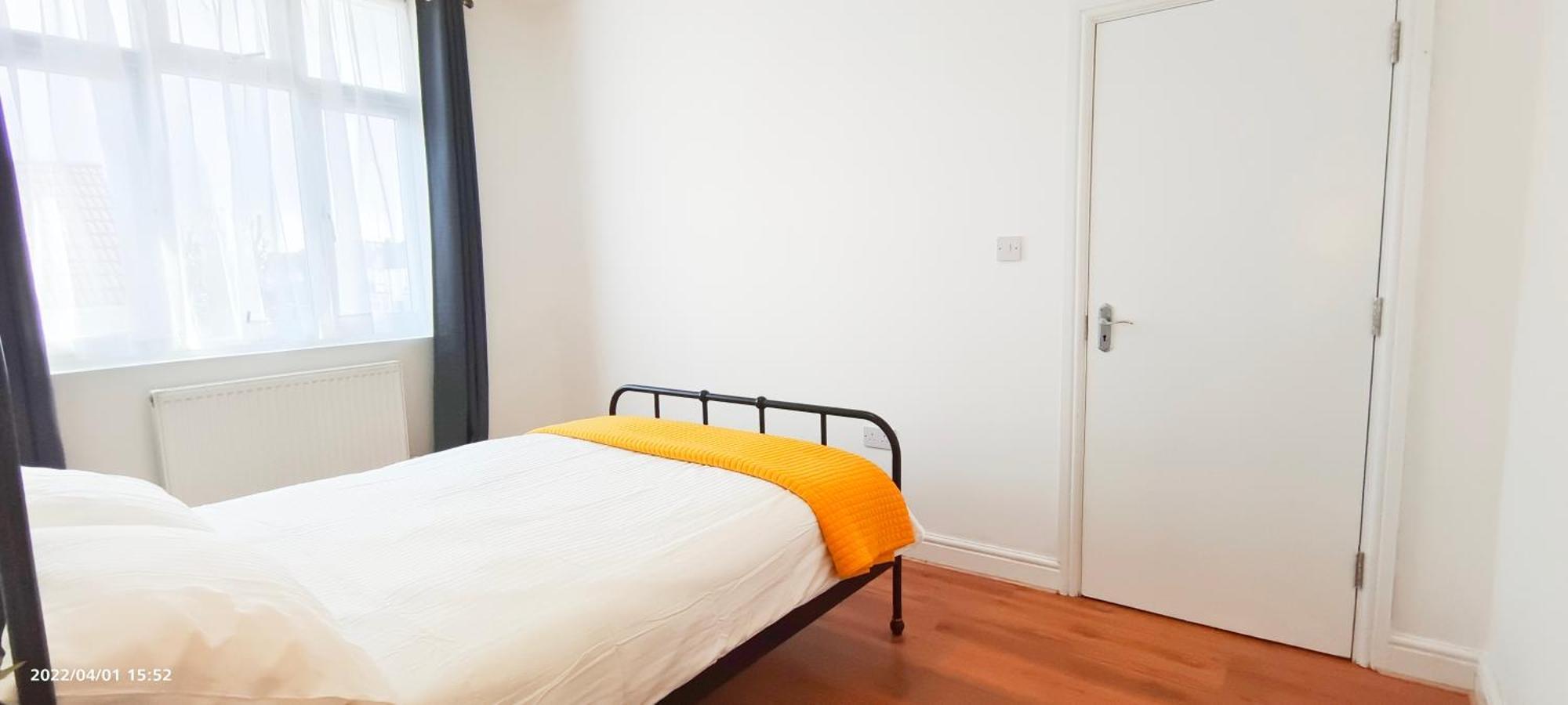 Апартаменты Acacia Flat 189 In Wembley Лондон Экстерьер фото
