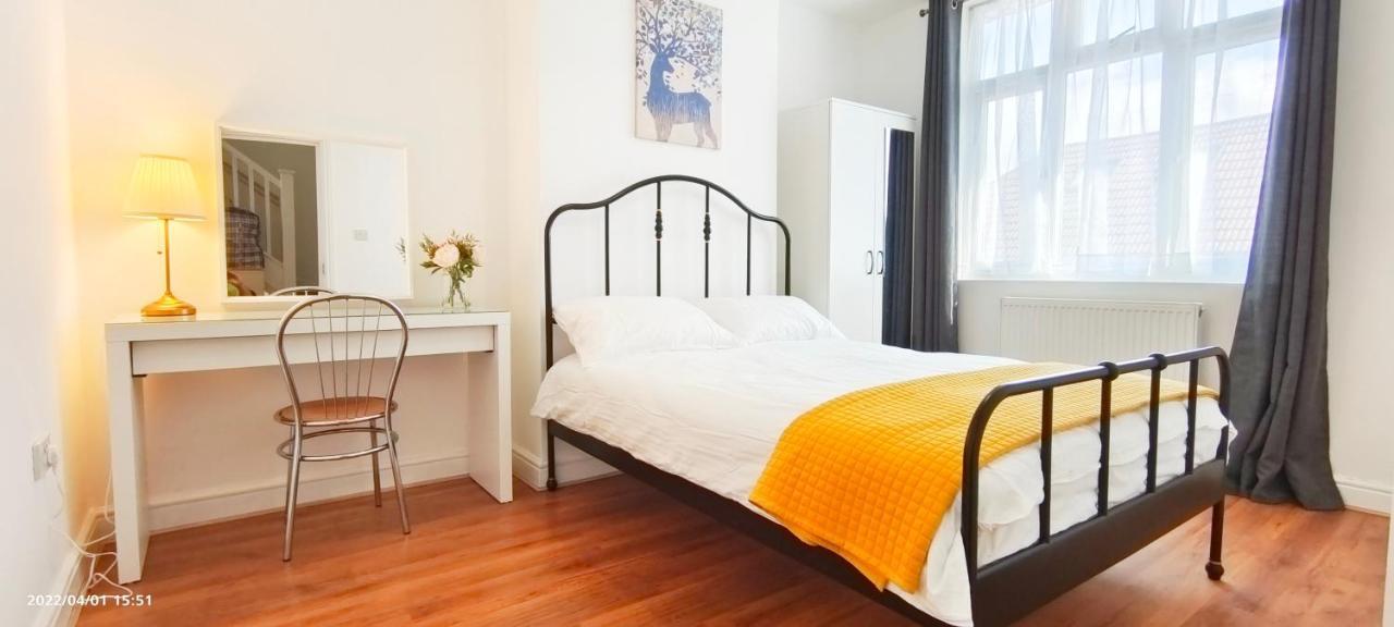 Апартаменты Acacia Flat 189 In Wembley Лондон Экстерьер фото